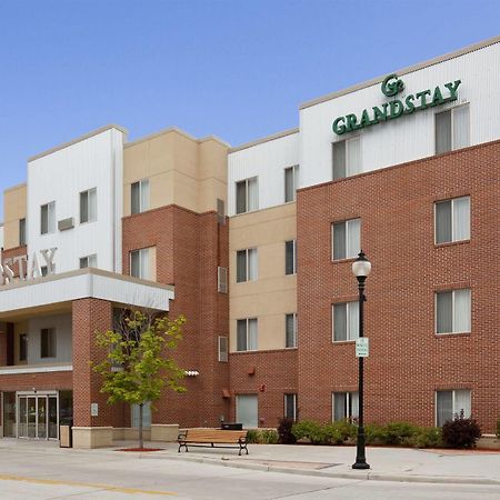 Grandstay Hotel & Suites Downtown Sheboygan Buitenkant foto