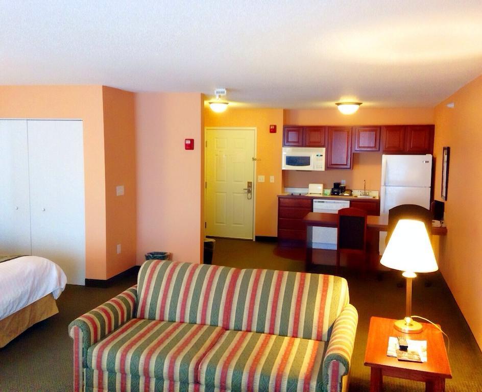 Grandstay Hotel & Suites Downtown Sheboygan Buitenkant foto