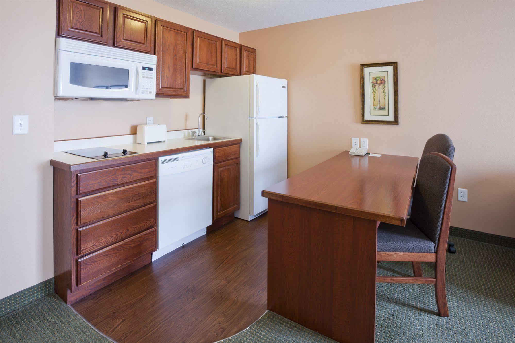 Grandstay Hotel & Suites Downtown Sheboygan Buitenkant foto
